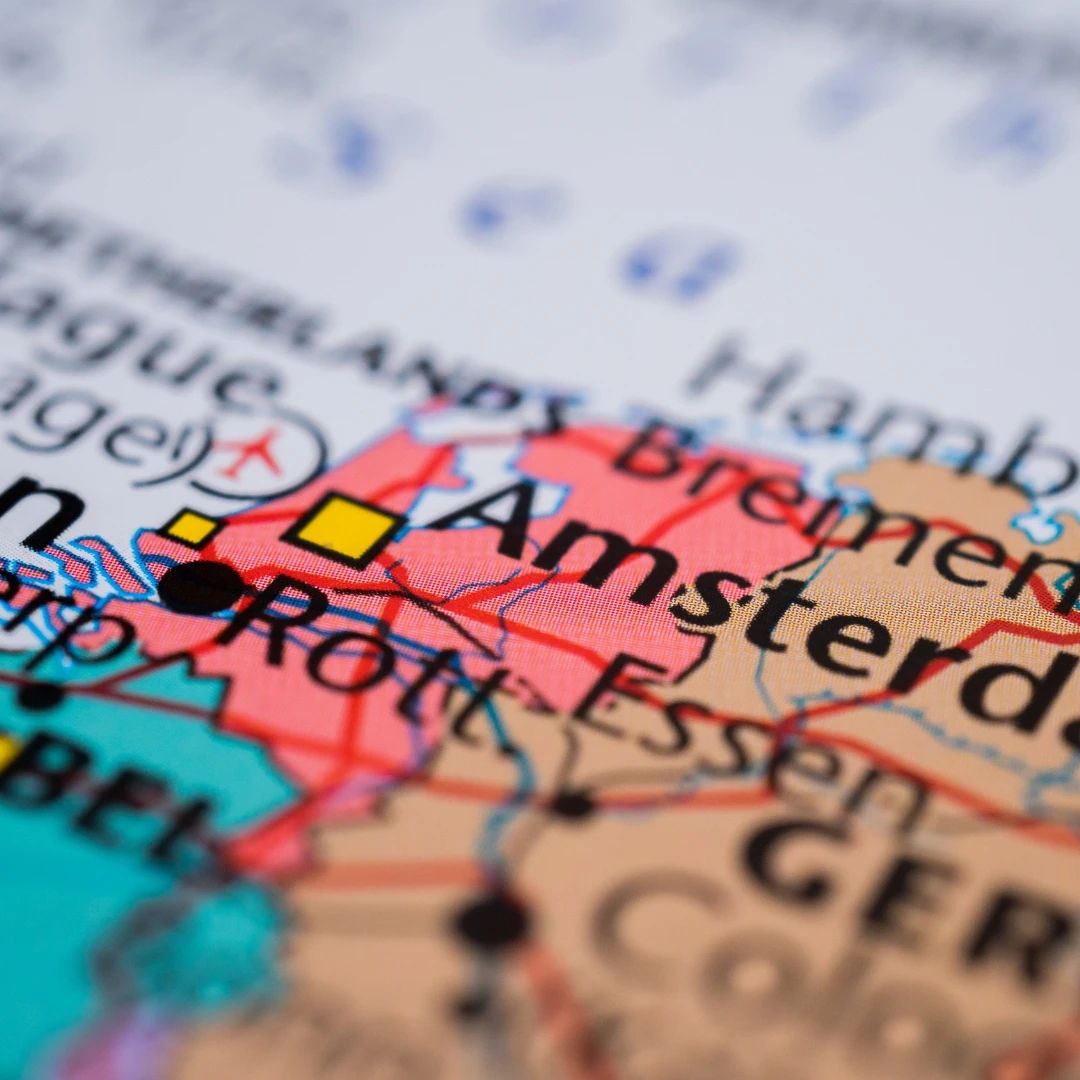 Mapa de los Países Bajos destacando las provincias y su ubicación